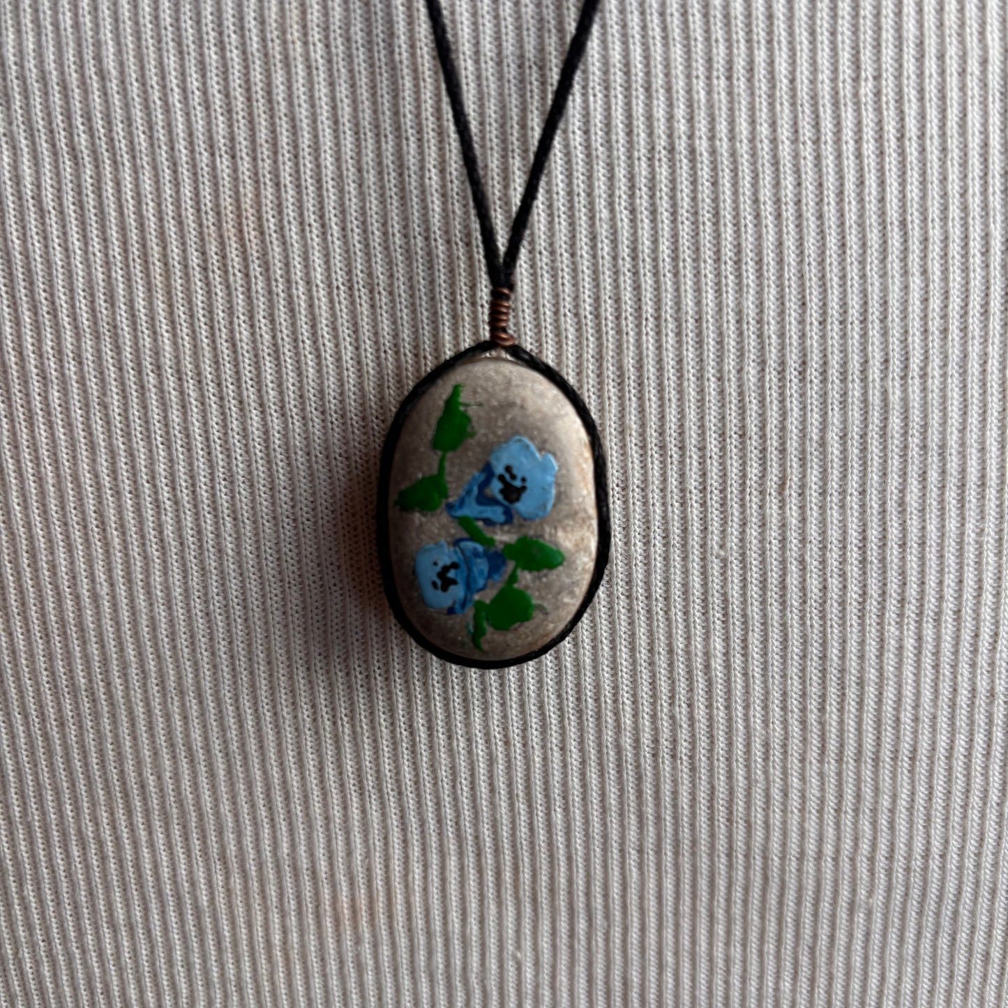 Vintage Painted Blue Flower Stone Necklace