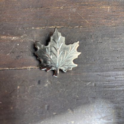 Maple Leaf Pin