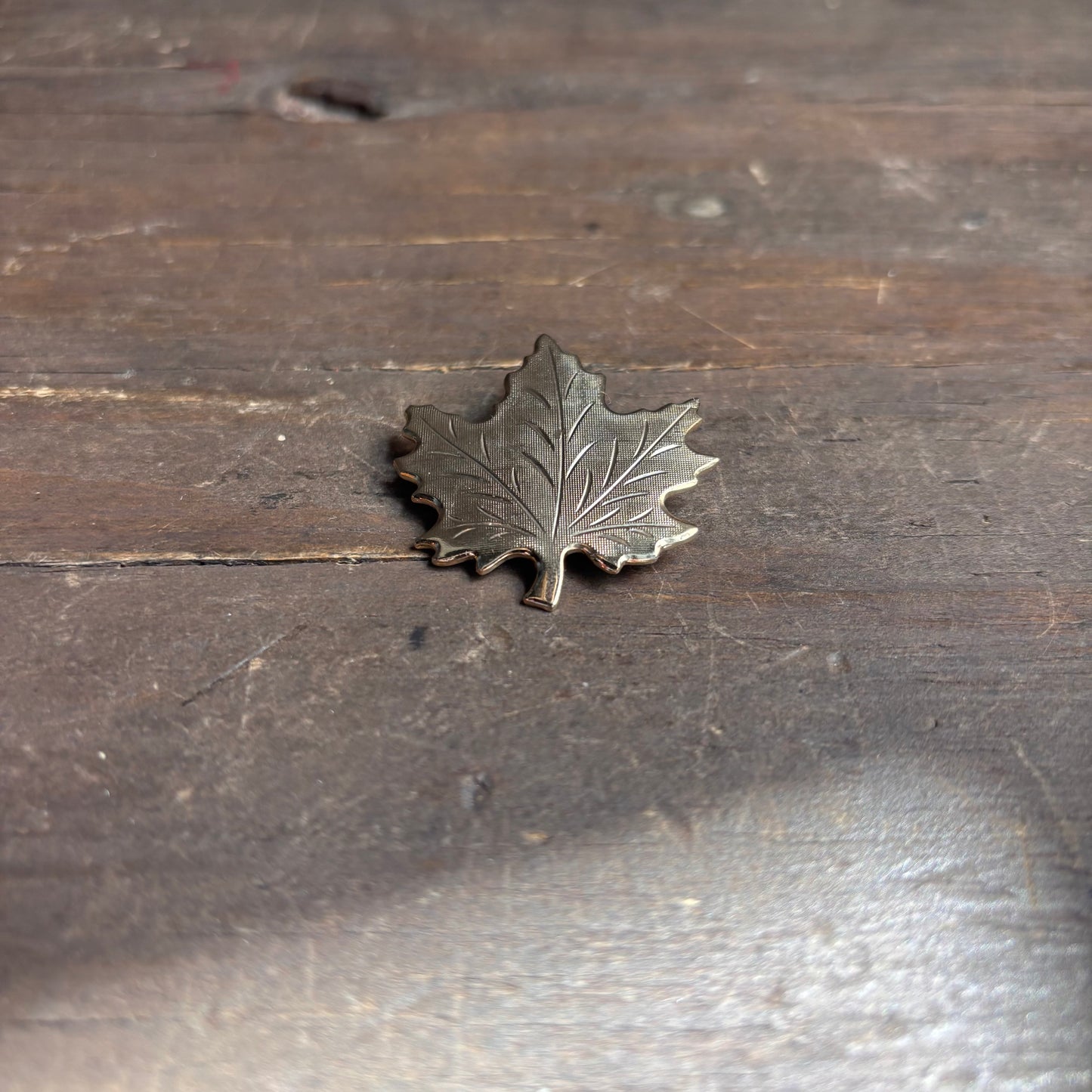 Maple Leaf Pin