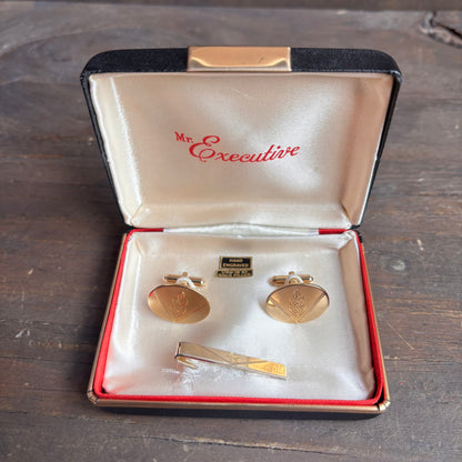 Vintage Leaf Cuff Link and Tie Clip Set
