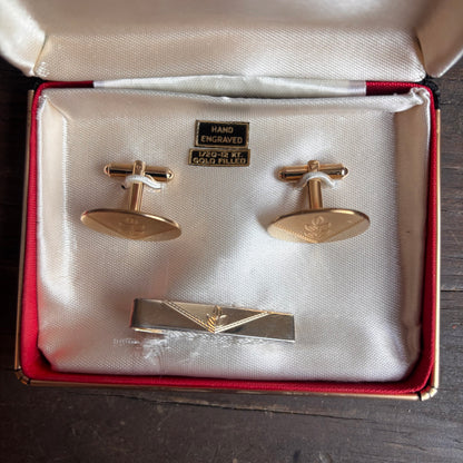 Vintage Leaf Cuff Link and Tie Clip Set