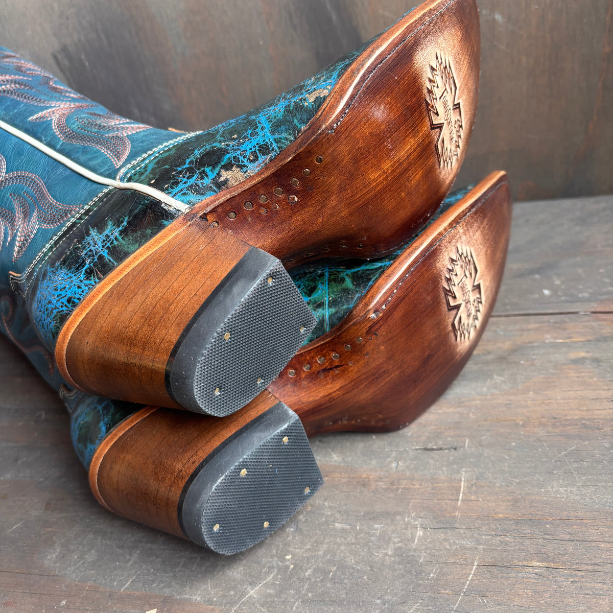Toro Sentado Teal Leather Boots