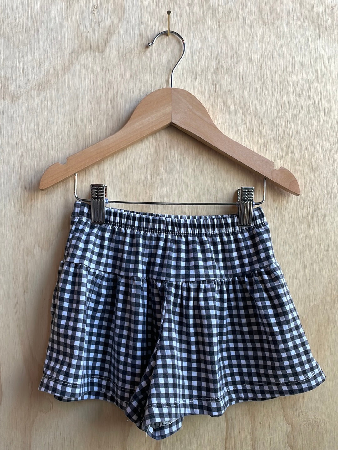 Kid’s Black and White Gingham shorts/skirt