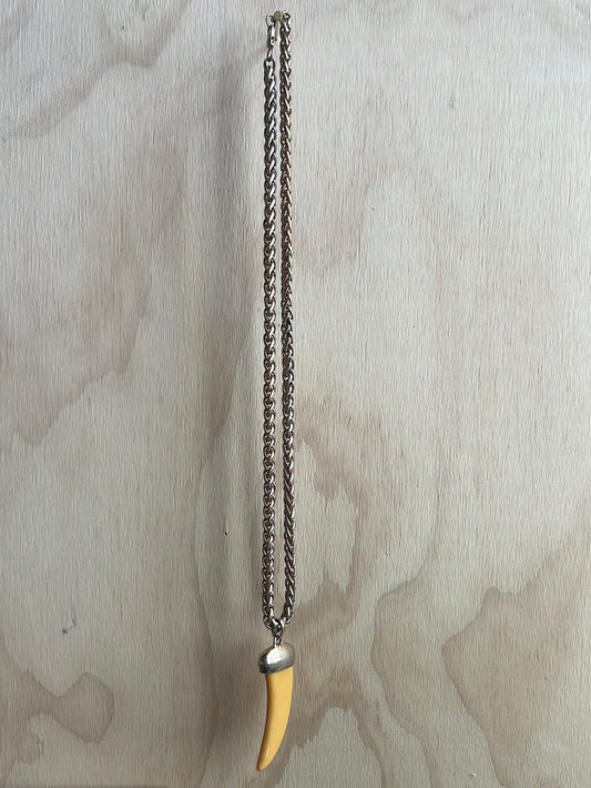 1970s Alexis Kirk Gold Chain necklace with fake ivory